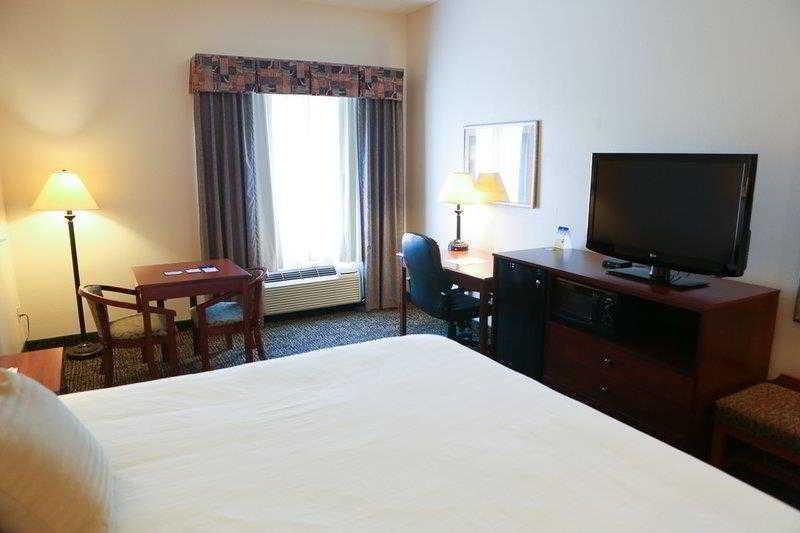 Country & By Radisson, Midway - Tallahassee West Hotel Midway (Gadsden County)