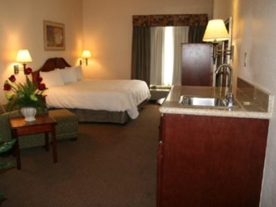 Country & By Radisson, Midway - Tallahassee West 3*